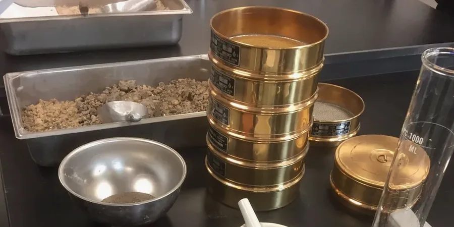 Grain Size Analysis (Sieve + Hydrometer) in Blenheim: Reliable Particle Distribution Testing